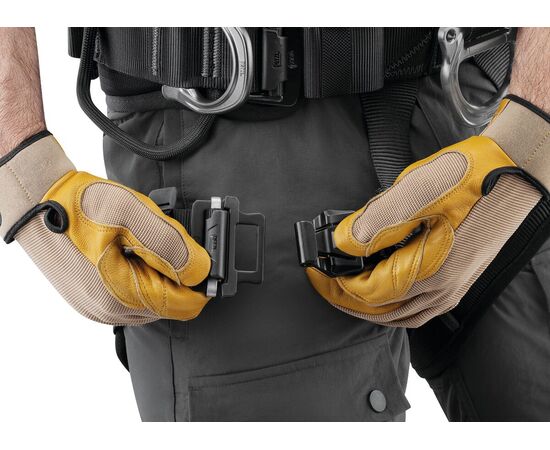 PETZL AVAO® SIT FAST